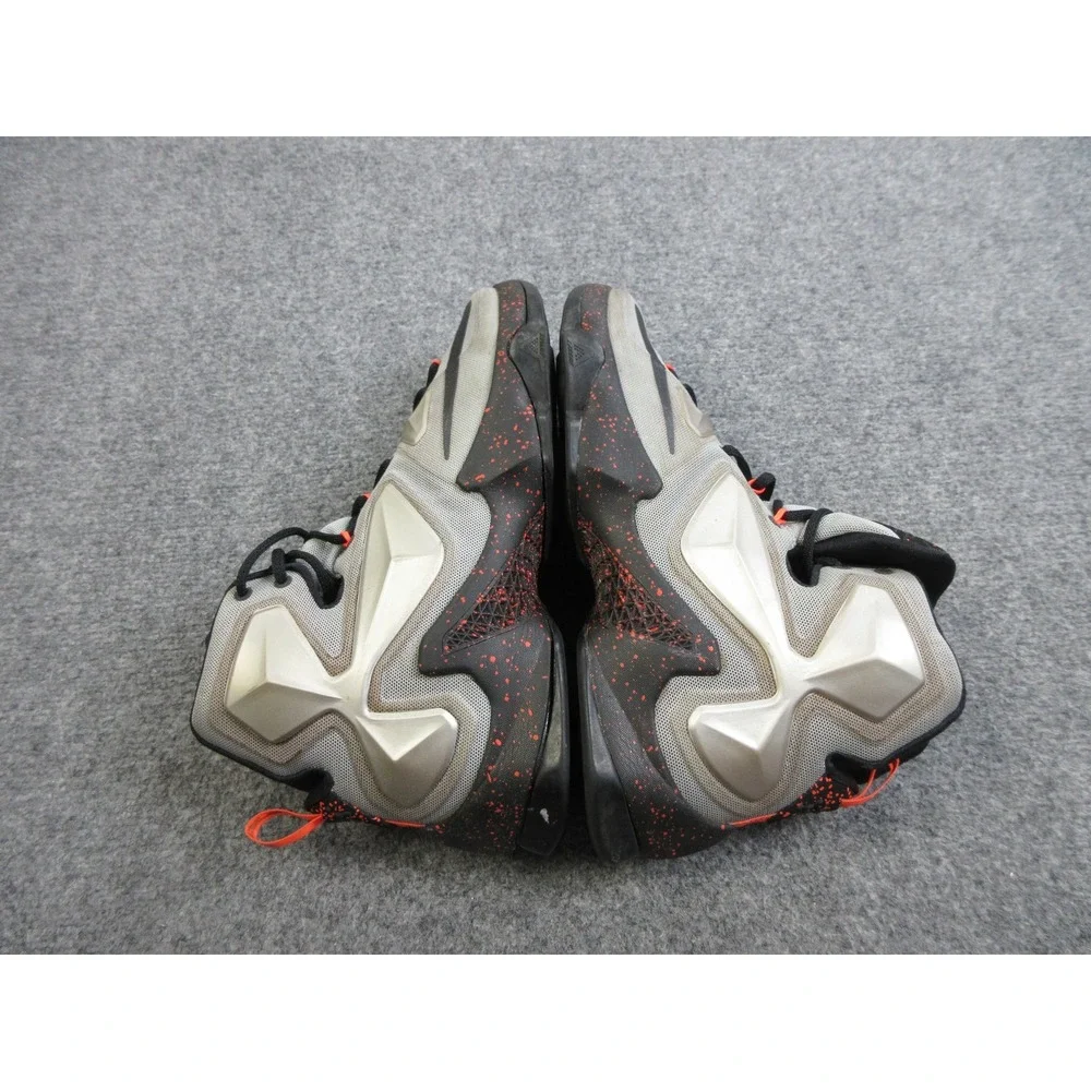 Nike LeBron 13 Rubber City Shoes Mens Size 12 Gray Basketball Sneaker 807219-003